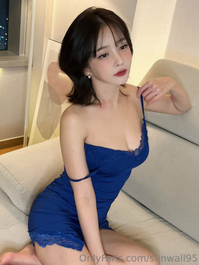 【2023-05-27】masturbate at video call
